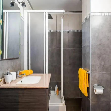 1020 Wonderfull 1 Bedroom Sea View Apartmán *